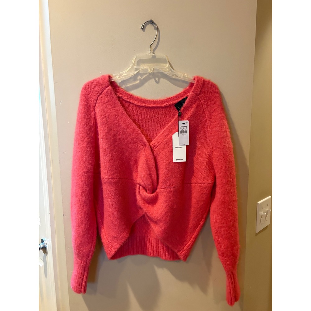 Express Reversible Twist Front V-Neck Fuzzy Knit Pink Sweater Small NWT 48002912